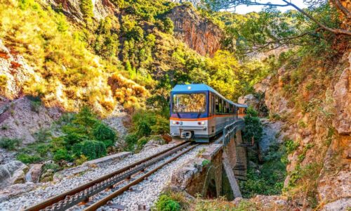 Εκδρομή-με-οδοντωτό-στα-Καλάβρυτα